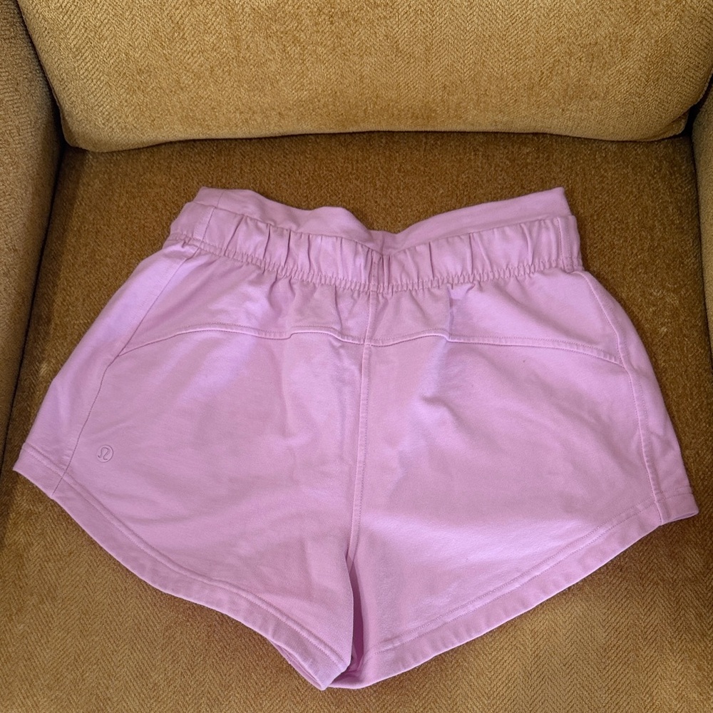 Inner Glow High Ride Short 3” - Picture 3 of 3